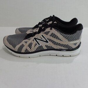 New Balance Women's 811 V2 WX811AG2 Black Running Shoes Sneakers Size 7.5 D‎